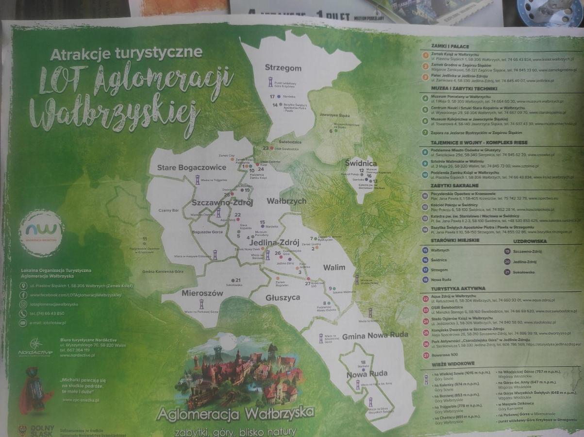 Apartamenty Centrum Валбжих Екстериор снимка