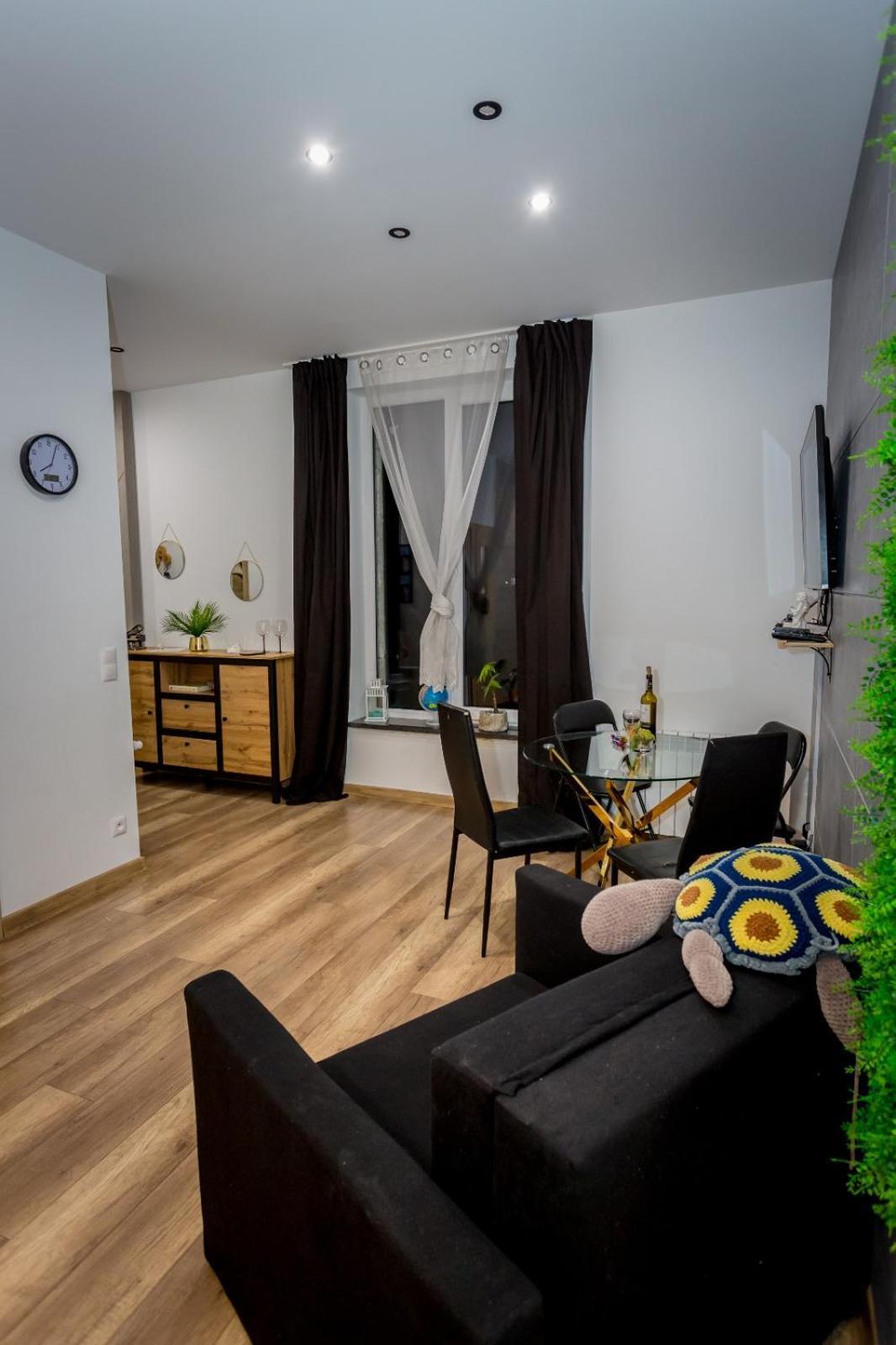 Apartamenty Centrum Валбжих Стая снимка
